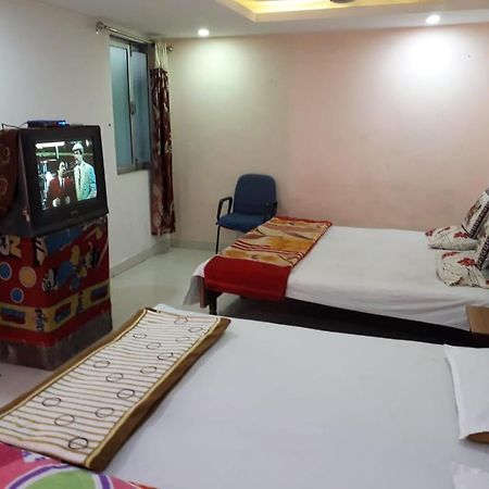 Laxmi Lodge Chittorgarh Экстерьер фото